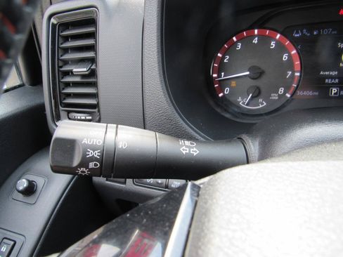 Used 2023 Nissan Frontier PRO-4X w/ Pro-4X Premium Package AWD/4WD image 27