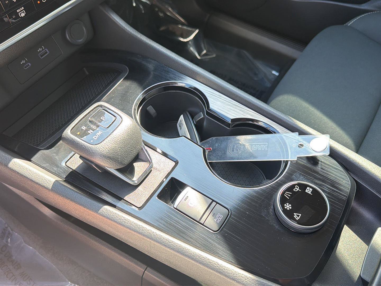 Used 2023 Nissan Rogue S AWD/4WD image 27