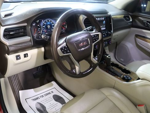 Used 2019 GMC Acadia Denali w/ Technology Package FWD image 35