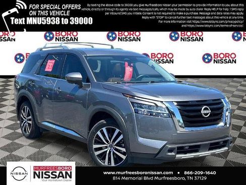 Certified 2024 Nissan Pathfinder Platinum w/ Cargo Package FWD image 1