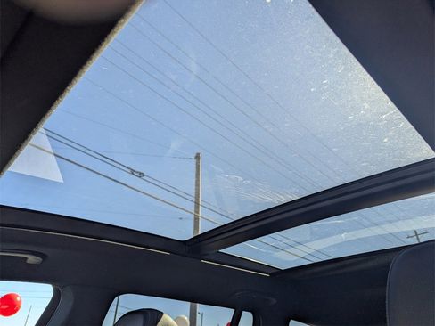 Used 2024 Mercedes-Benz GLS 450 4MATIC image 18