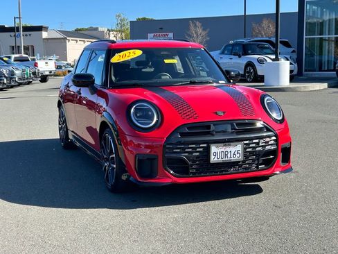 Used 2025 MINI Cooper S image 7