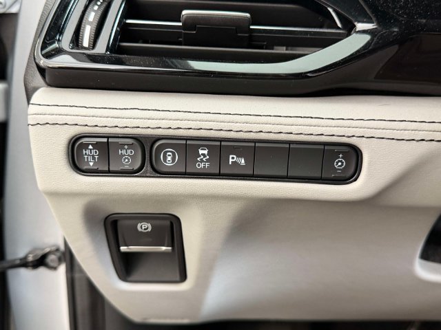 Used 2024 Acura MDX w/ Advance Package AWD/4WD image 20