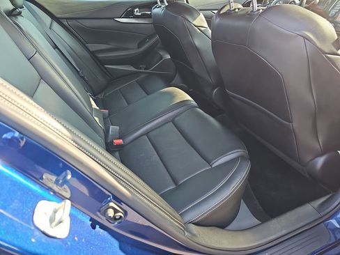 Used 2021 Nissan Maxima 3.5 SV w/ Floor Mat Group FWD image 14
