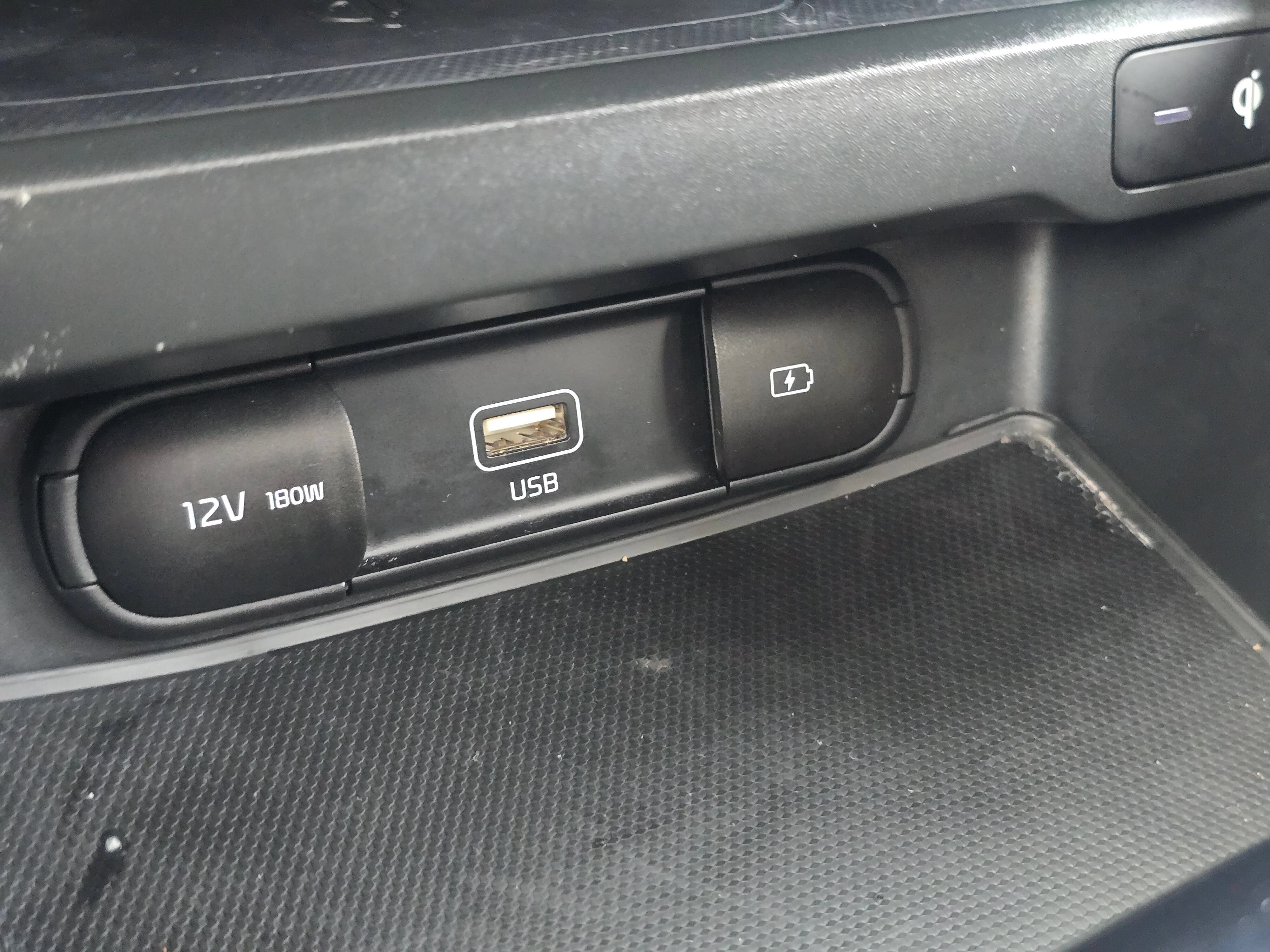 Used 2022 Kia Soul GT-Line FWD image 29