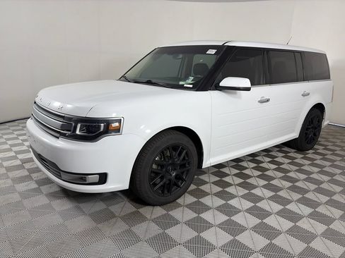 Certified 2019 Ford Flex Limited AWD/4WD image 3