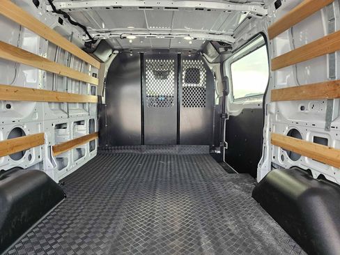 Used 2024 Ford Transit 250 Low Roof w/ Exterior Upgrade Package RWD image 18