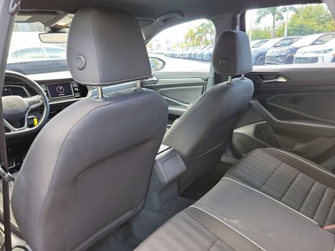 Used 2023 Volkswagen Jetta Sport image 10