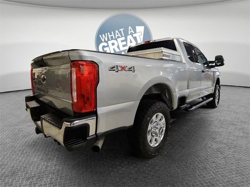 Used 2024 Ford F250 XLT w/ Snow Plow Prep Package image 3