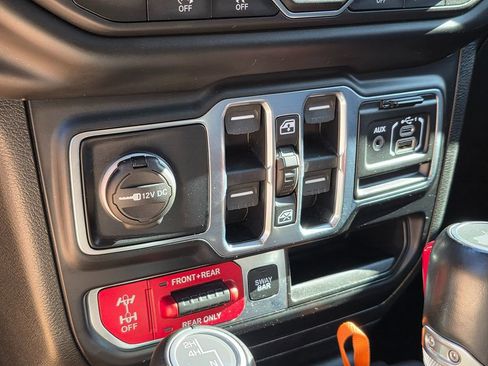 Used 2020 Jeep Wrangler Unlimited Rubicon image 38