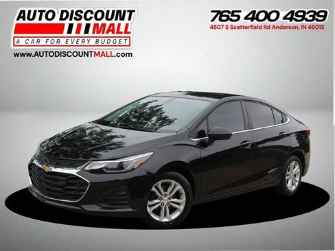 Used 2019 Chevrolet Cruze LT w/ LT Fleet Convenience Package FWD image 1