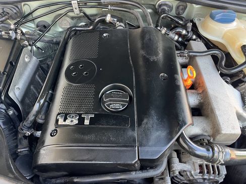 Used 2002 Volkswagen Passat GLS image 25