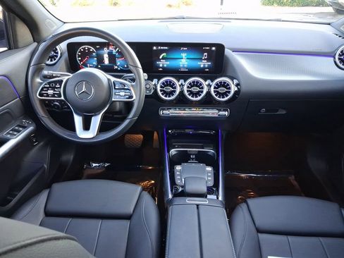 Used 2023 Mercedes-Benz GLA 250 4MATIC image 9