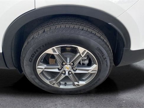 Used 2023 Chevrolet Blazer LT w/ Driver Confidence Package image 18