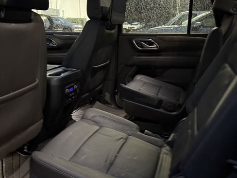 Used 2023 Chevrolet Tahoe Z71 w/ Z71 Off-Road Package image 16