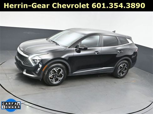 Used 2023 Kia Sportage LX image 32