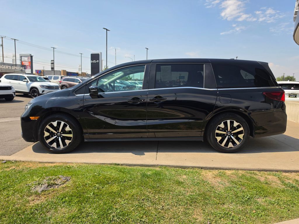Used 2025 Honda Odyssey EX-L image 8