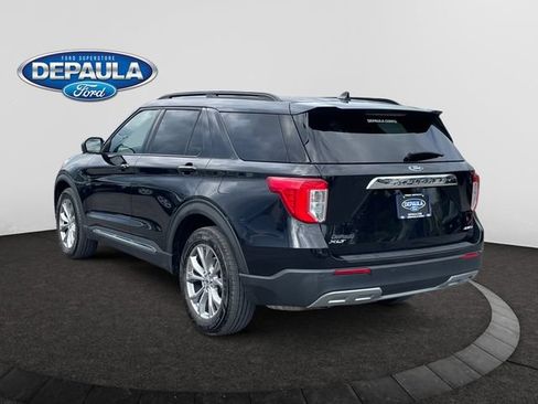 Used 2021 Ford Explorer XLT w/ Equipment Group 202A AWD/4WD image 4