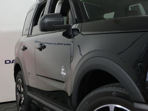 Used 2023 Ford Bronco Sport Outer Banks image 3