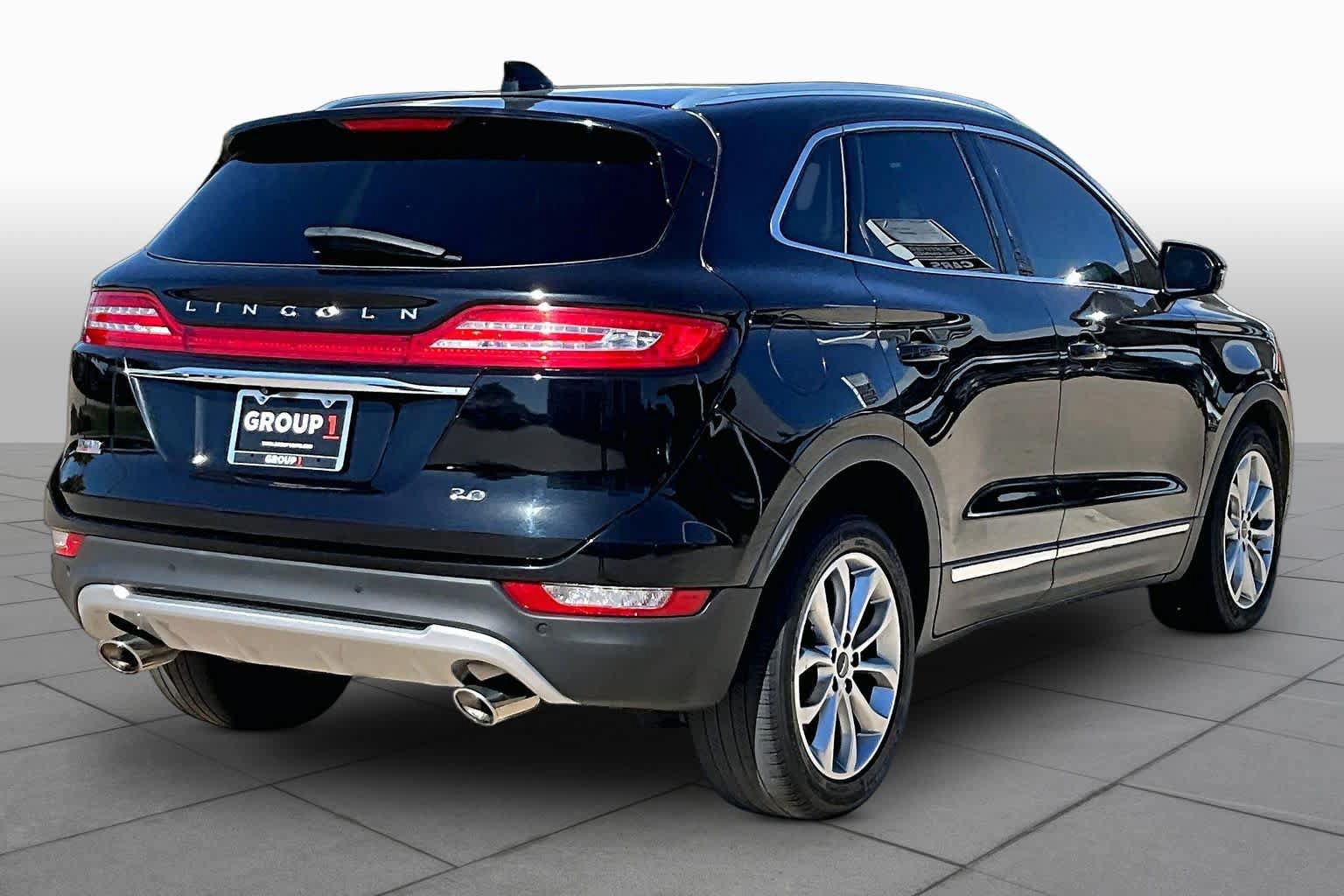 Used 2019 Lincoln MKC Select w/ Select Plus Package FWD image 10