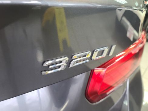Used 2017 BMW 320i xDrive Sedan image 44