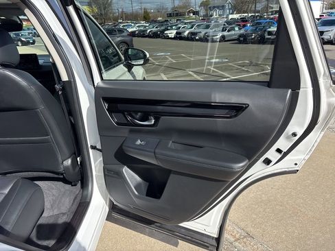 Used 2023 Honda CR-V EX-L image 9