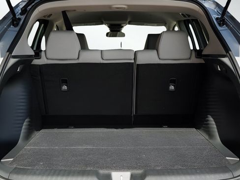 New 2027 Honda HR-V LX image 8