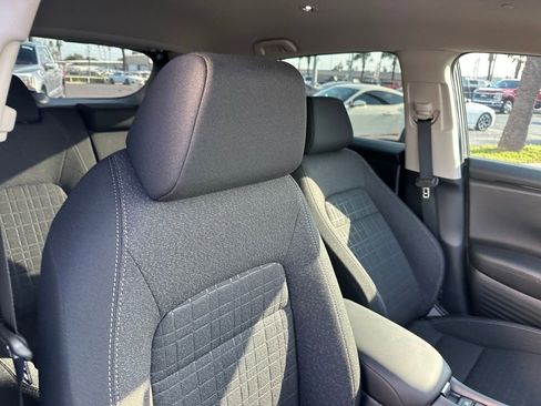 Used 2026 Honda HR-V LX image 22