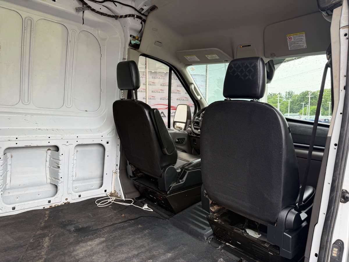 Used 2021 Ford Transit 250 Medium Roof RWD image 30