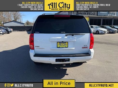 Used 2011 GMC Yukon SLT w/ SLT-2 Equipment Package image 6