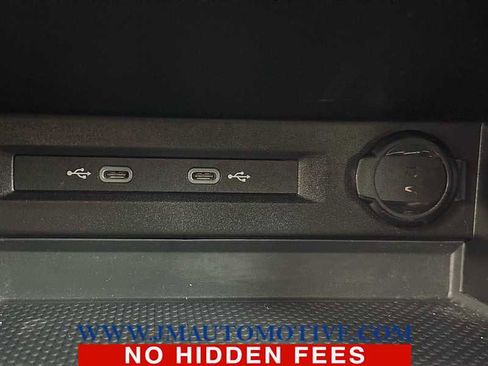 Used 2022 Volkswagen Tiguan S image 38