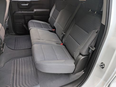 Used 2023 Chevrolet Silverado 1500 Custom RWD image 17