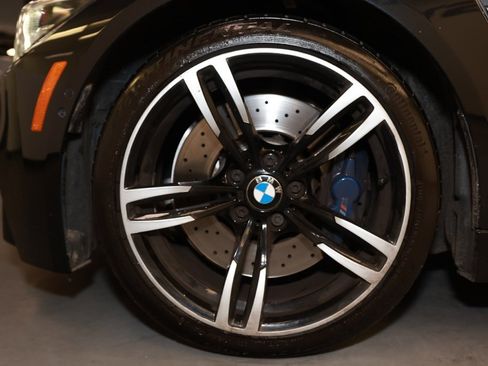 Used 2019 BMW M4 Coupe w/ Executive Package image 22