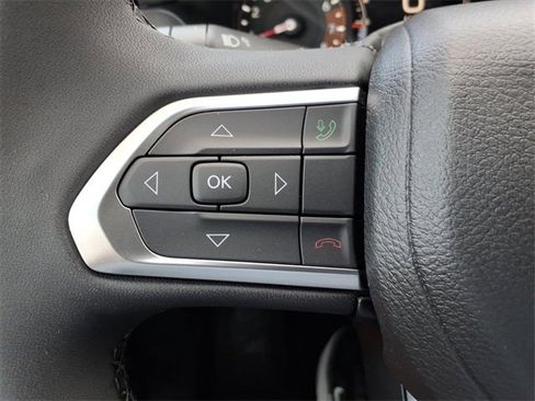 New 2026 Jeep Compass Latitude image 23