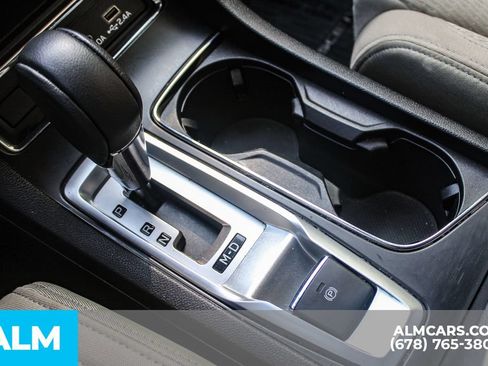 Used 2025 Subaru Ascent Premium AWD/4WD image 39