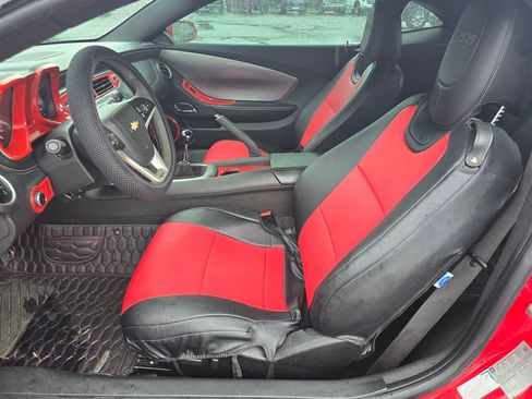 Used 2013 Chevrolet Camaro SS w/ SS Performance Package RWD image 4