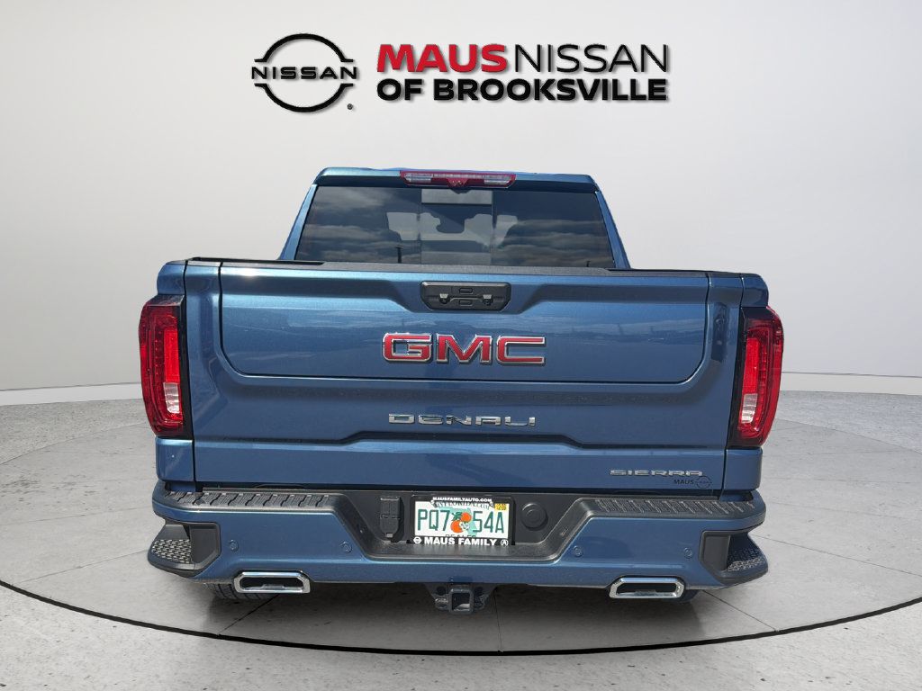 Used 2025 GMC Sierra 1500 Denali w/ Denali Reserve Package AWD/4WD image 9