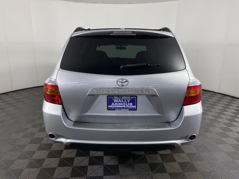 Used 2010 Toyota Highlander 4WD image 4