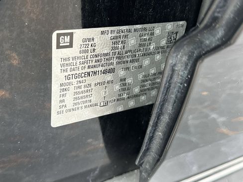 Used 2017 GMC Canyon SLE w/ All Terrain Package image 35