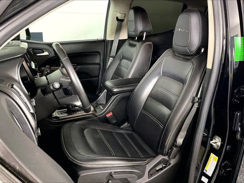 Used 2019 GMC Canyon Denali image 8