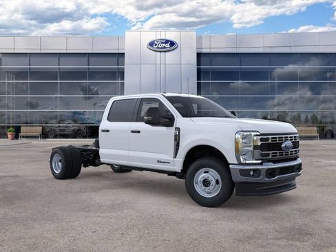 New 2026 Ford F350 XL w/ XL Chrome Package AWD/4WD image 7