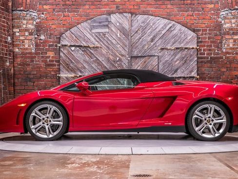 Used 2014 Lamborghini Gallardo LP 550-2 image 19