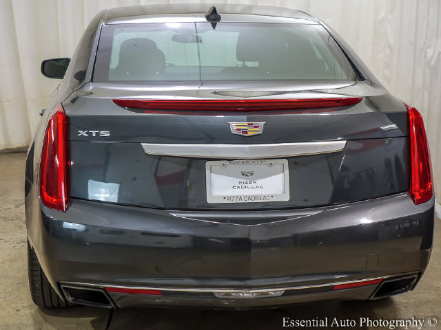 Used 2017 Cadillac XTS Luxury FWD image 7