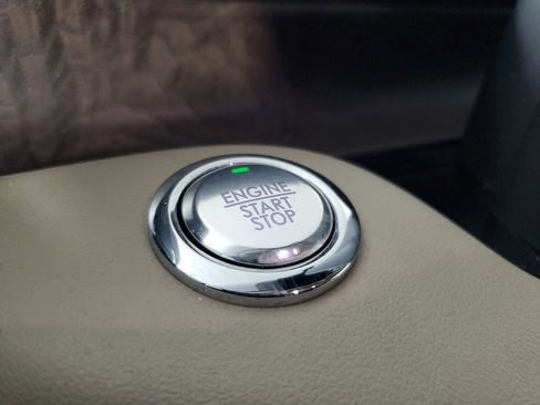 Used 2023 Lincoln Aviator Reserve w/ Equipment Group 201A image 32