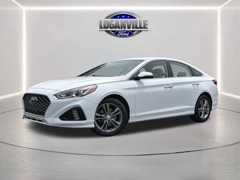 Used 2019 Hyundai Sonata SEL FWD image 1