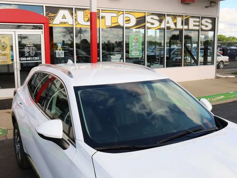 Used 2023 Buick Envision Essence AWD/4WD image 52