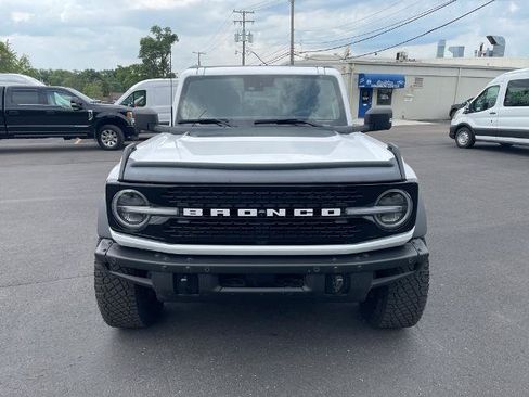 Certified 2023 Ford Bronco Wildtrak AWD/4WD image 2