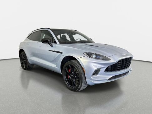 Used 2023 Aston Martin DBX AWD/4WD image 2
