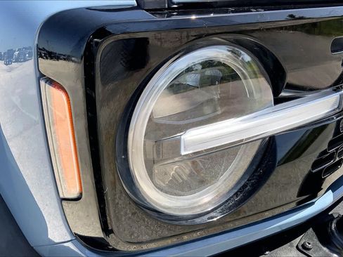 Used 2023 Ford Bronco Wildtrak AWD/4WD image 27