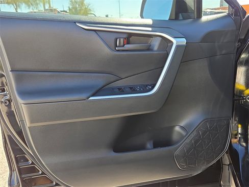 Certified 2025 Toyota RAV4 LE image 19
